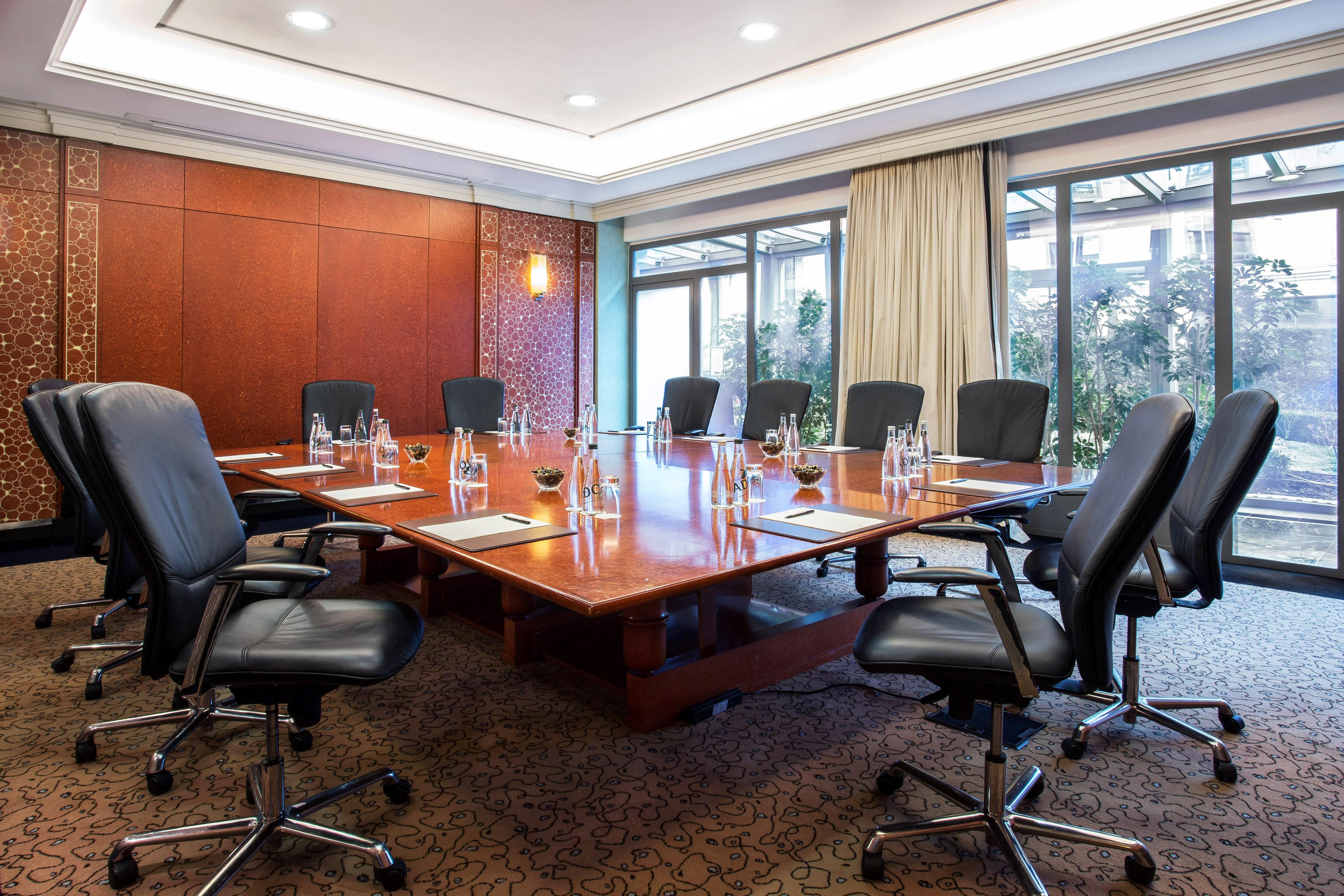 L'Hotel Du Collectionneur Paris Exteriör bild Meeting room